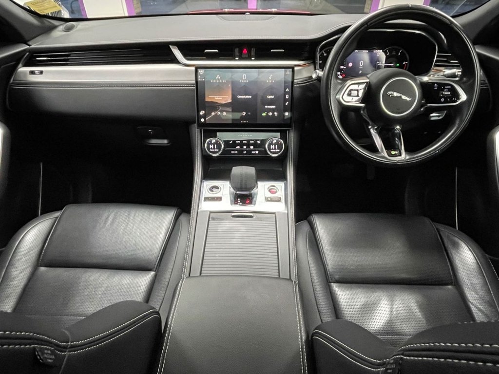 Used Jaguar F-Pace 2021 for sale - 77451744: Photo 2