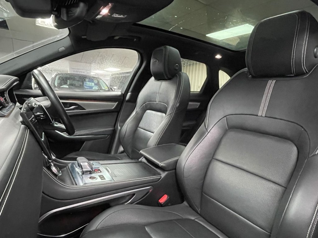 Used Jaguar F-Pace 2021 for sale - 77451744: Photo 32