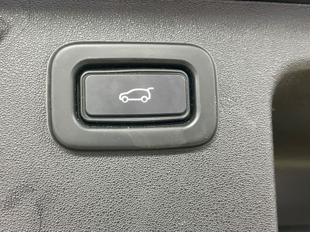 Used Land Rover Discovery Sport 2019 for sale - 76520375: Photo 12