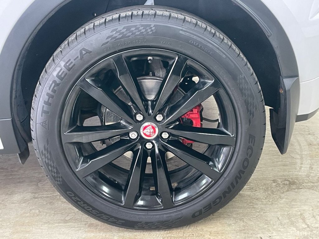 Used Jaguar E-Pace 2018 for sale - 76080657: Photo 18