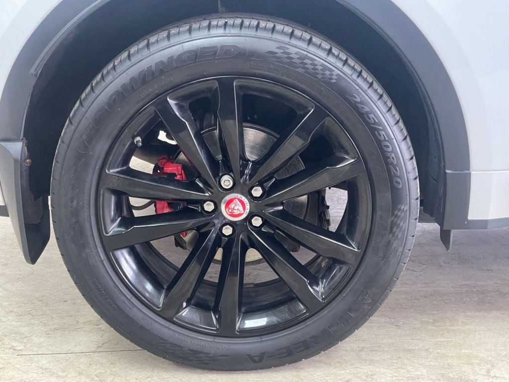 Used Jaguar E-Pace 2018 for sale - 76080657: Photo 19