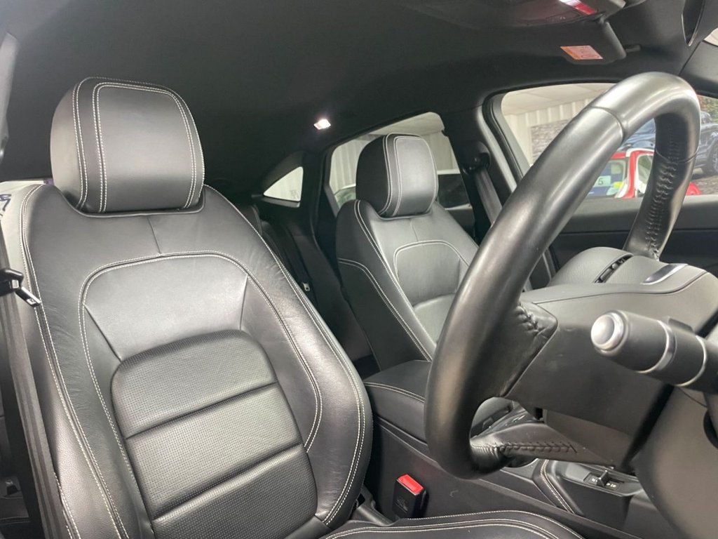Used Jaguar E-Pace 2018 for sale - 76080657: Photo 24