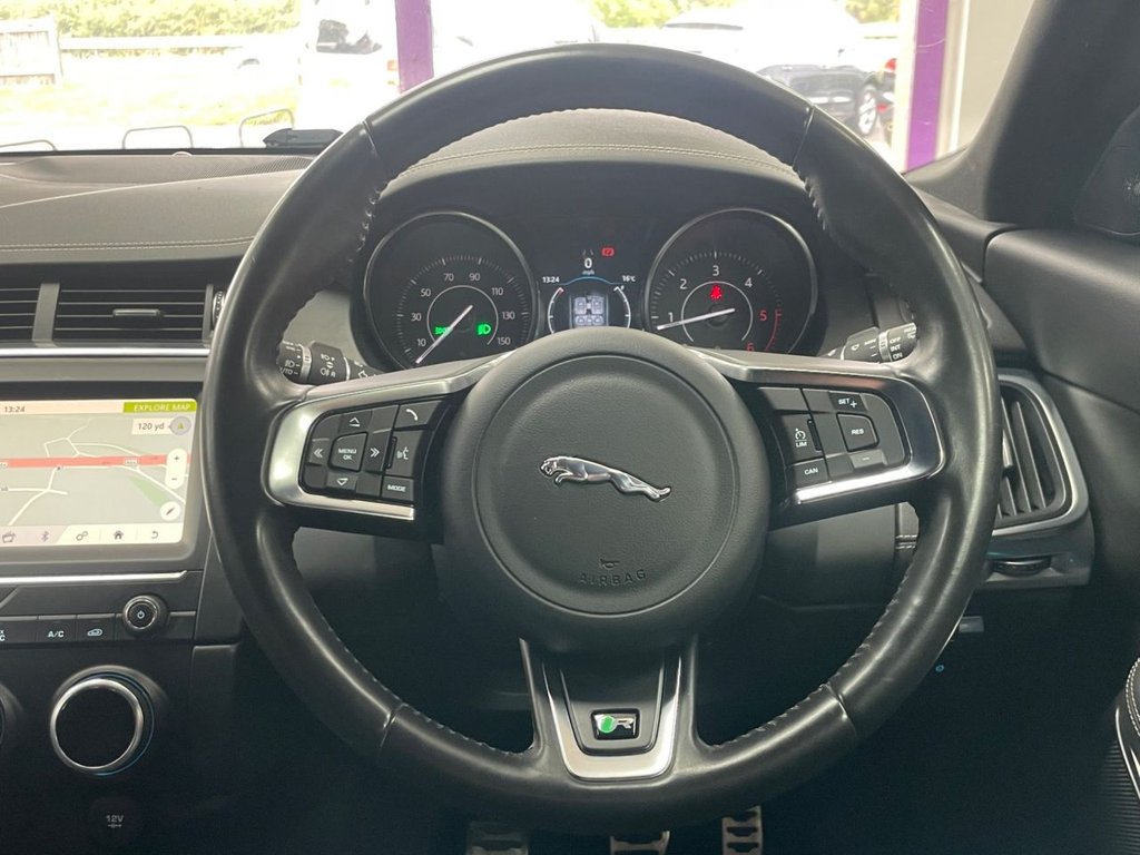 Used Jaguar E-Pace 2018 for sale - 76080657: Photo 32