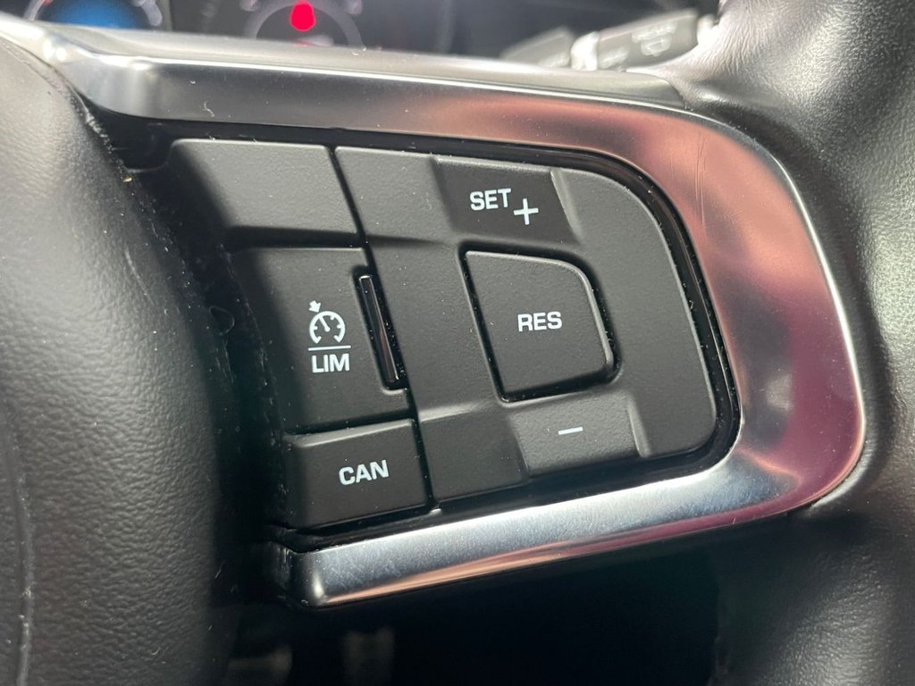 Used Jaguar E-Pace 2018 for sale - 76080657: Photo 35