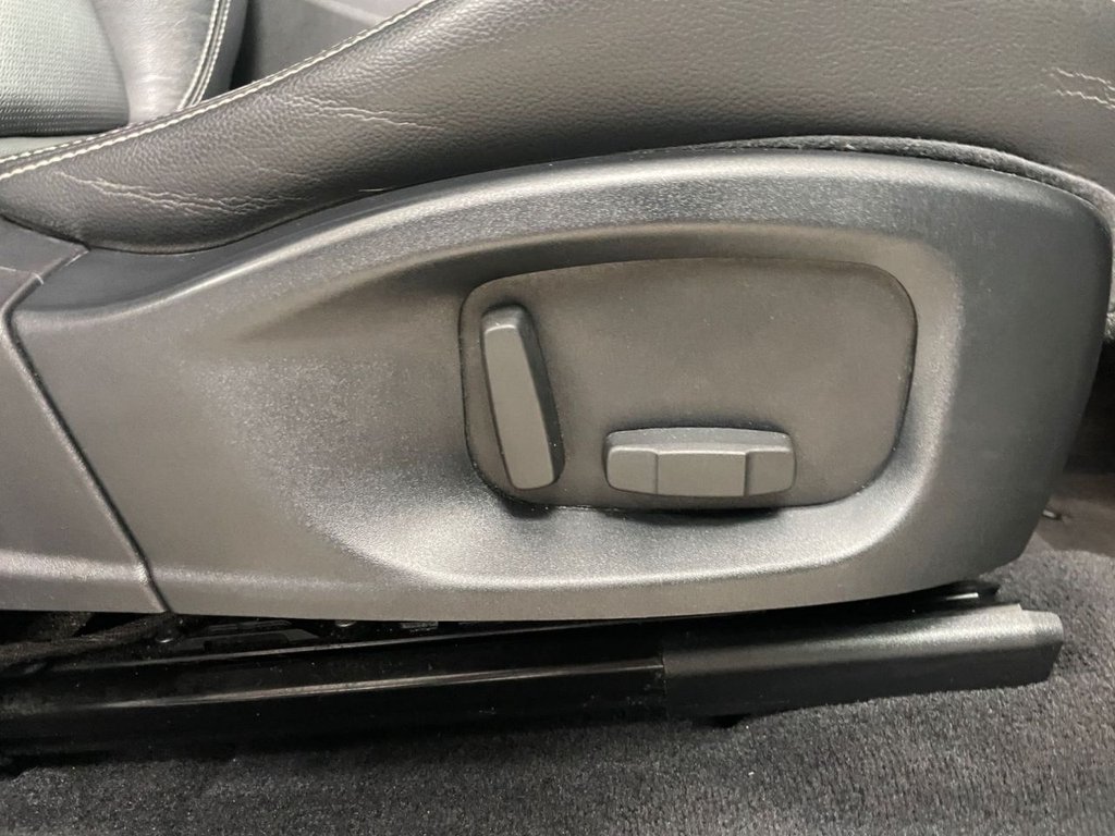 Used Jaguar E-Pace 2018 for sale - 76080657: Photo 46