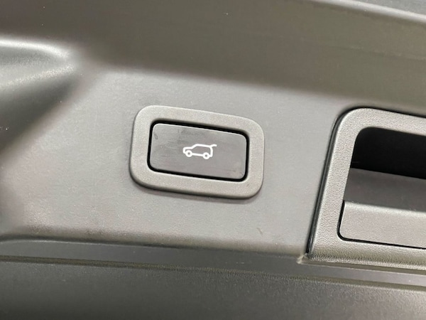 Used Land Rover Range Rover Velar 2018 for sale - 76202828: Photo 14