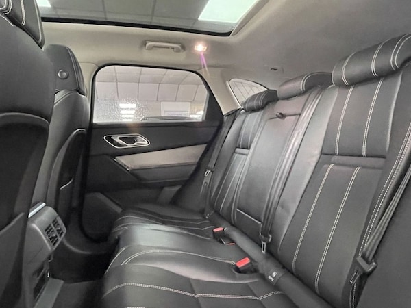 Used Land Rover Range Rover Velar 2018 for sale - 76202828: Photo 32