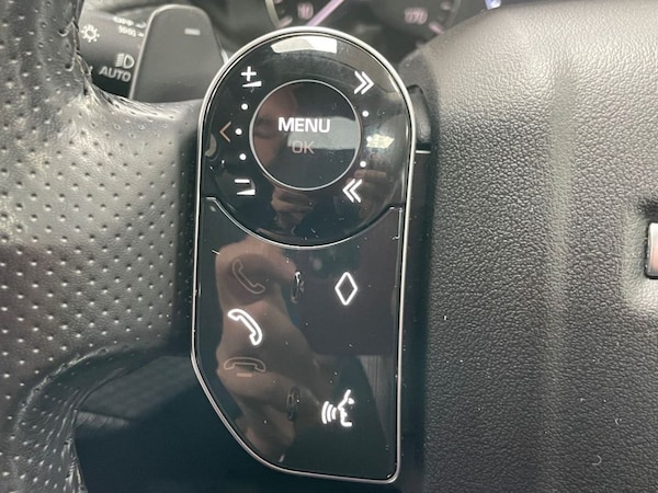 Used Land Rover Range Rover Velar 2018 for sale - 76202828: Photo 39