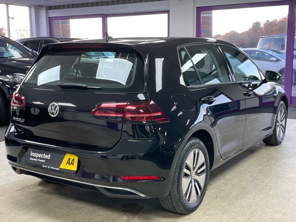 Used Volkswagen Golf 2019 for sale - 76642867: Photo 11