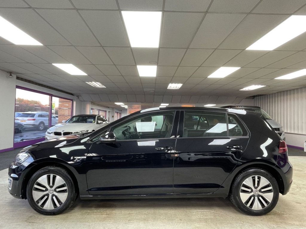 Used Volkswagen Golf 2019 for sale - 76642867: Photo 13