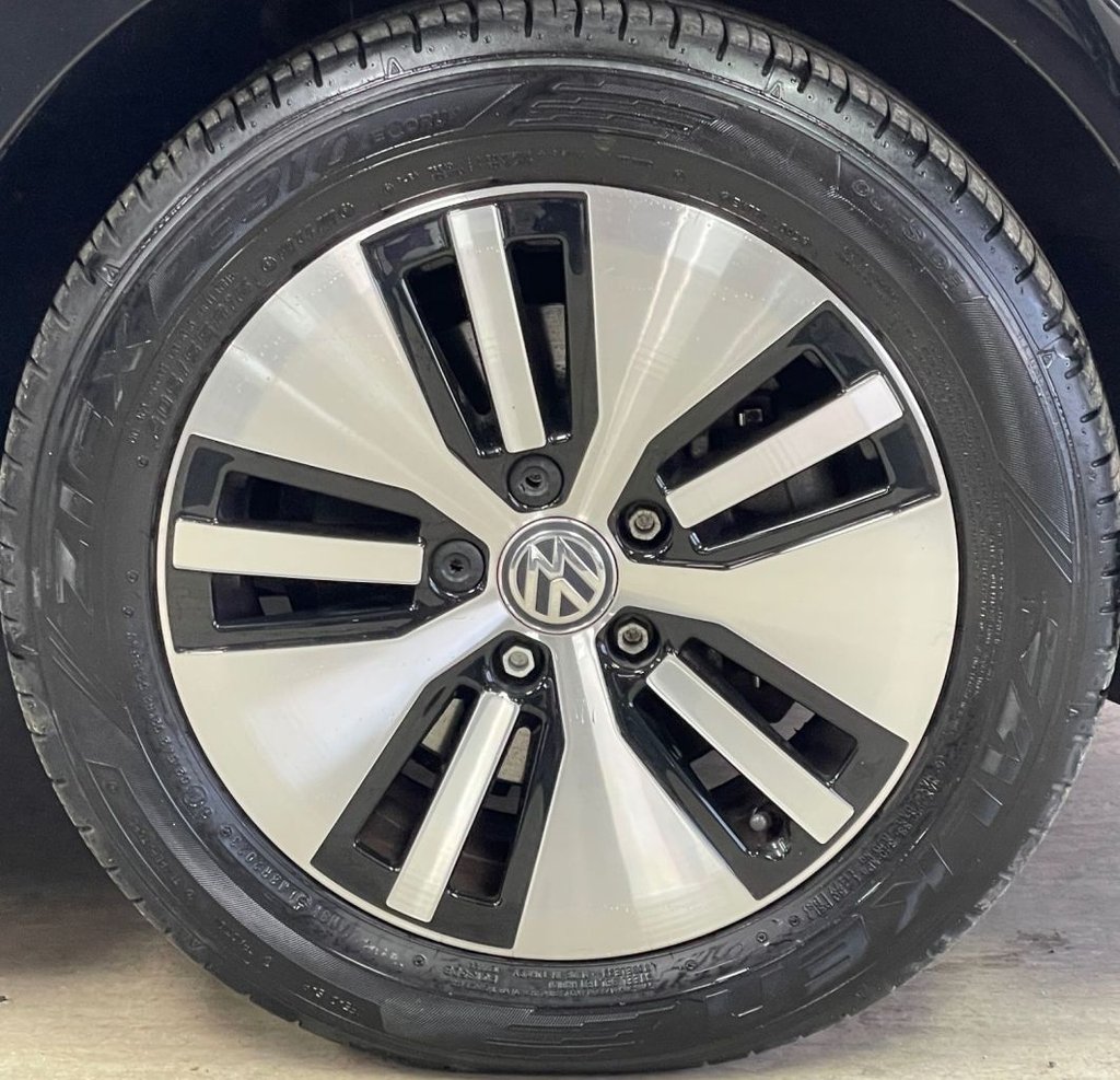 Used Volkswagen Golf 2019 for sale - 76642867: Photo 17