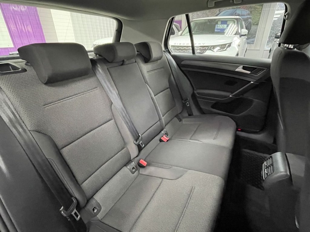 Used Volkswagen Golf 2019 for sale - 76642867: Photo 26