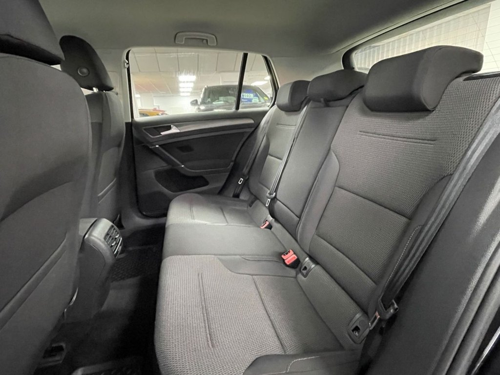 Used Volkswagen Golf 2019 for sale - 76642867: Photo 29