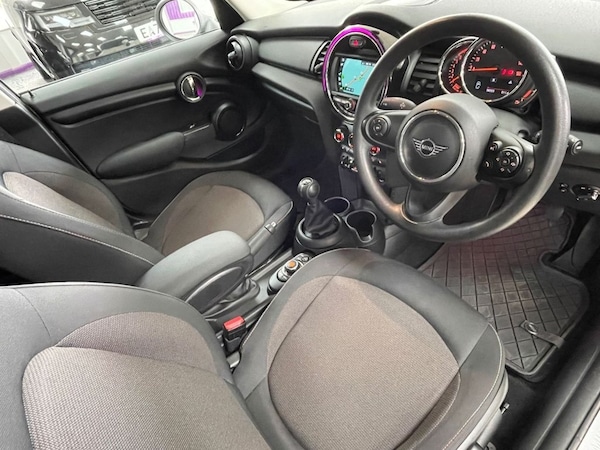 Used MINI Hatch 2019 for sale - 75502831: Photo 24