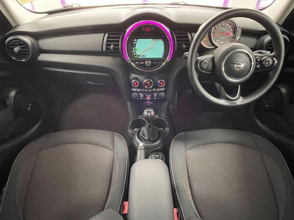 Used MINI Hatch 2019 for sale - 75502831: Photo 2