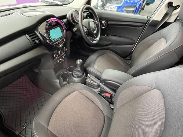 Used MINI Hatch 2019 for sale - 75502831: Photo 31