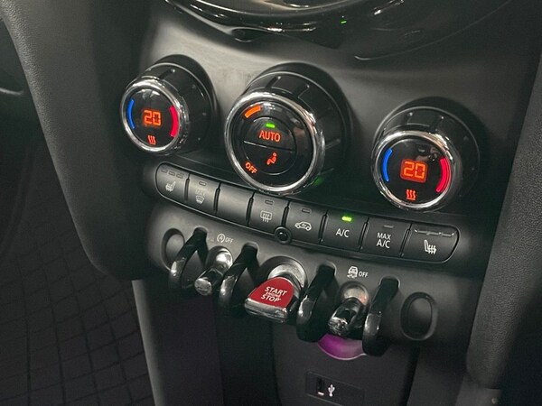 Used MINI Hatch 2019 for sale - 75502831: Photo 41