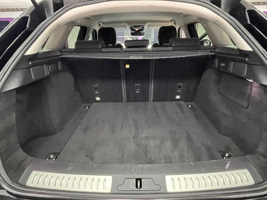 Used Land Rover Range Rover Velar 2017 for sale - 77275679: Photo 19