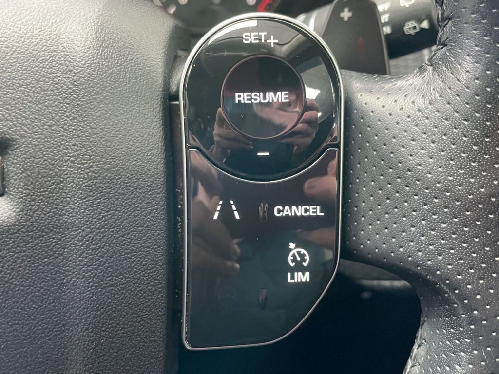 Used Land Rover Range Rover Velar 2019 for sale - 76798138: Photo 35