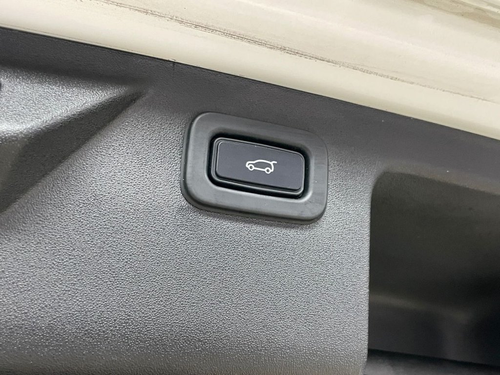 Used Land Rover Discovery Sport 2020 for sale - 76617314: Photo 15