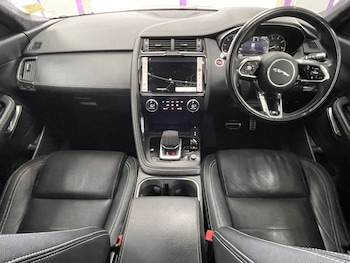 Used Jaguar E-Pace 2021 for sale - 78110178: Photo