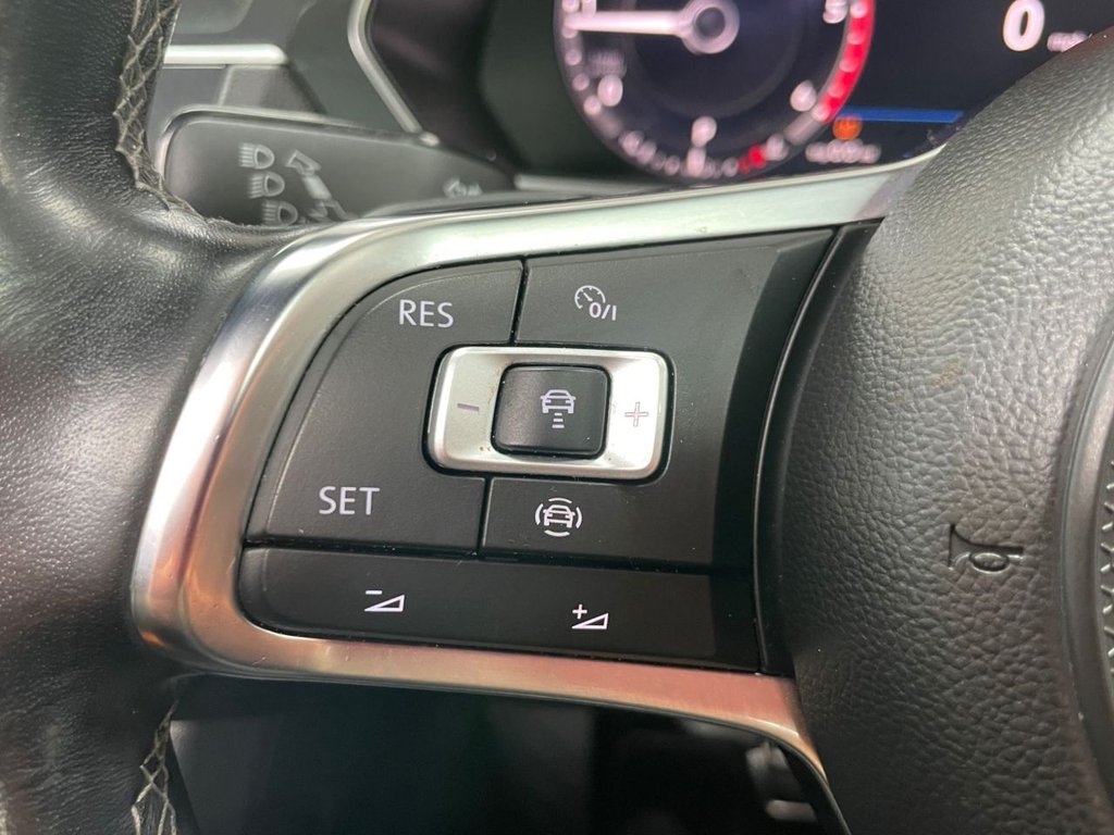 Used Volkswagen Tiguan 2018 for sale - 76417076: Photo 35