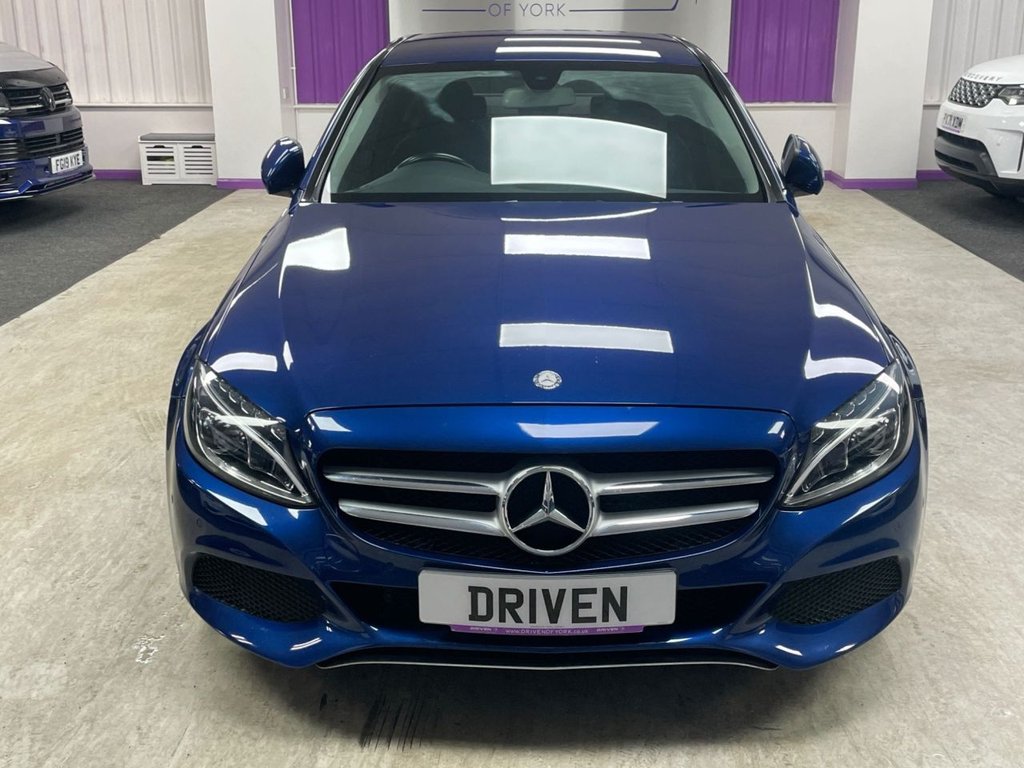 Used Mercedes-Benz C Class 2016 for sale - 76496271: Photo 4