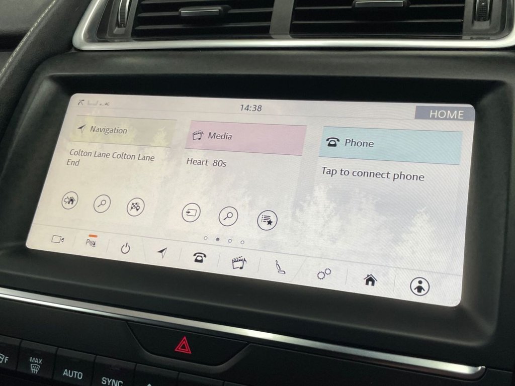 Used Jaguar E-Pace 2019 for sale - 76582292: Photo 44