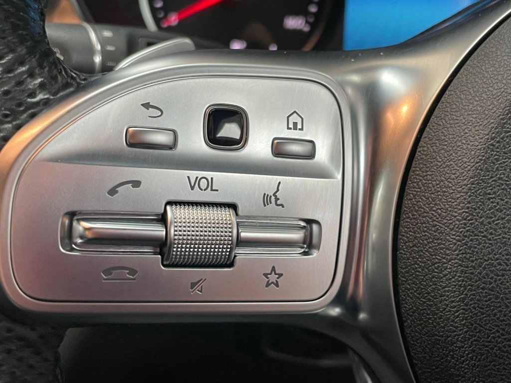 Used Mercedes-Benz GLC 2019 for sale - 76395758: Photo 36