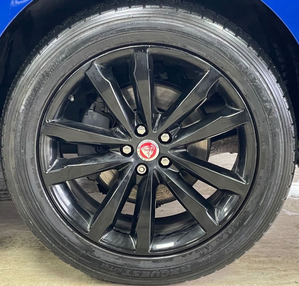 Used Jaguar F-Pace 2018 for sale - 77621403: Photo 14