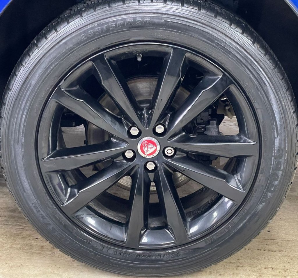 Used Jaguar F-Pace 2018 for sale - 77621403: Photo 17