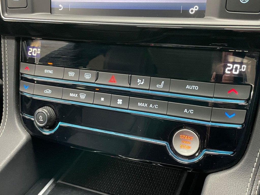 Used Jaguar F-Pace 2018 for sale - 77621403: Photo 45