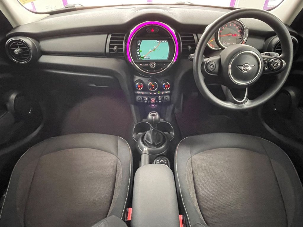 Used MINI Hatch 2019 for sale - 76973364: Photo 2