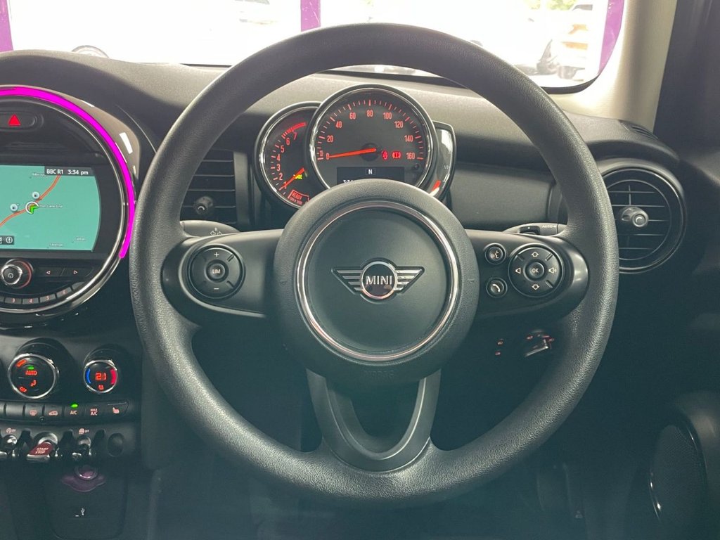 Used MINI Hatch 2019 for sale - 76973364: Photo 33