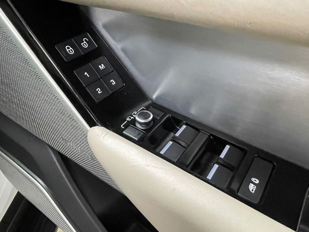 Used Land Rover Range Rover Velar 2019 for sale - 77007122: Photo 26