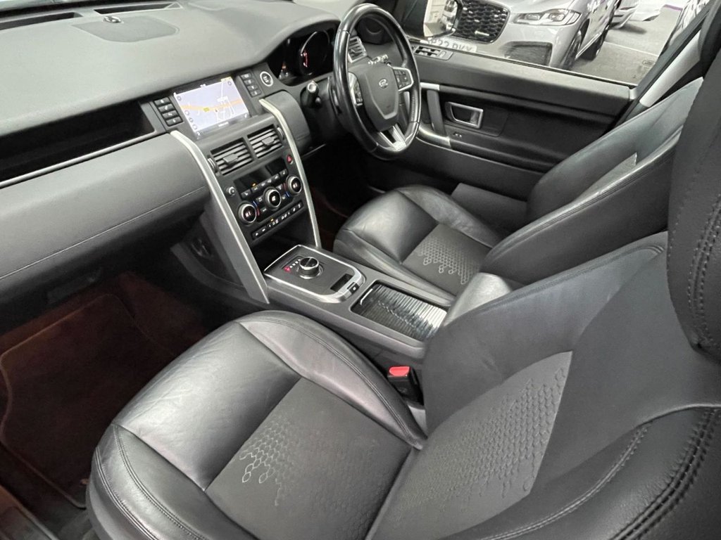 Used Land Rover Discovery Sport 2018 for sale - 76798140: Photo 33