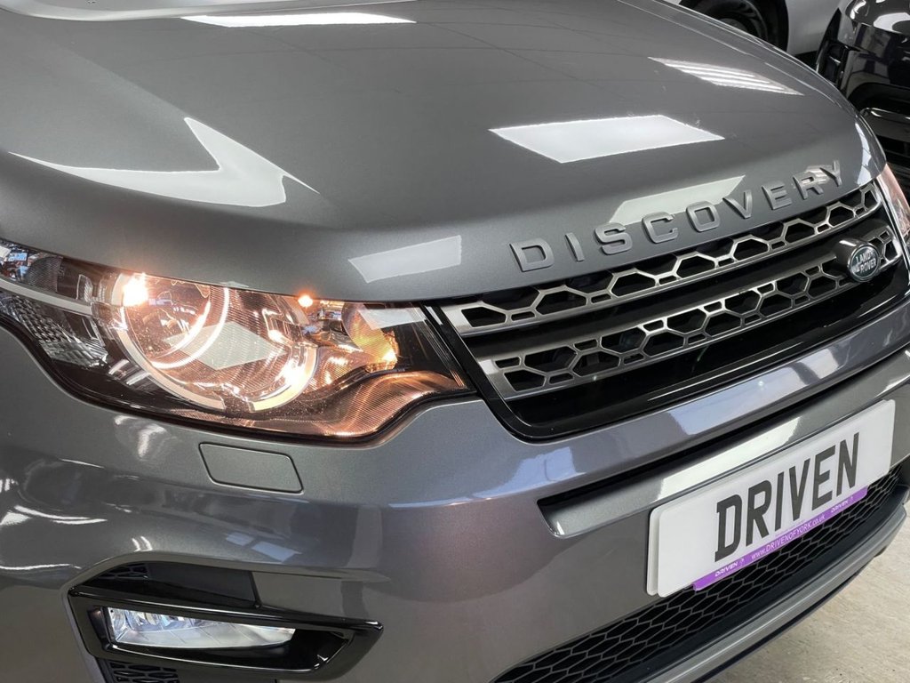 Used Land Rover Discovery Sport 2018 for sale - 76798140: Photo 4