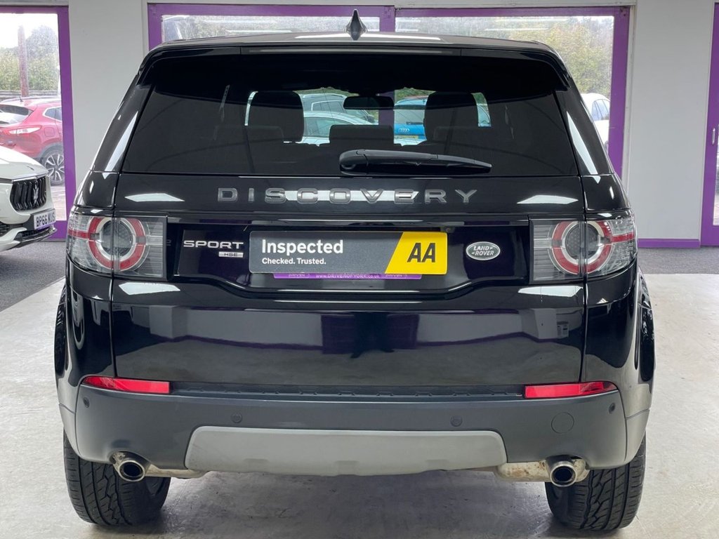 Used Land Rover Discovery Sport 2018 for sale - 76345309: Photo 11