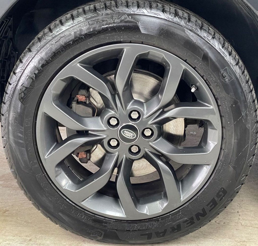 Used Land Rover Discovery Sport 2018 for sale - 76345309: Photo 17