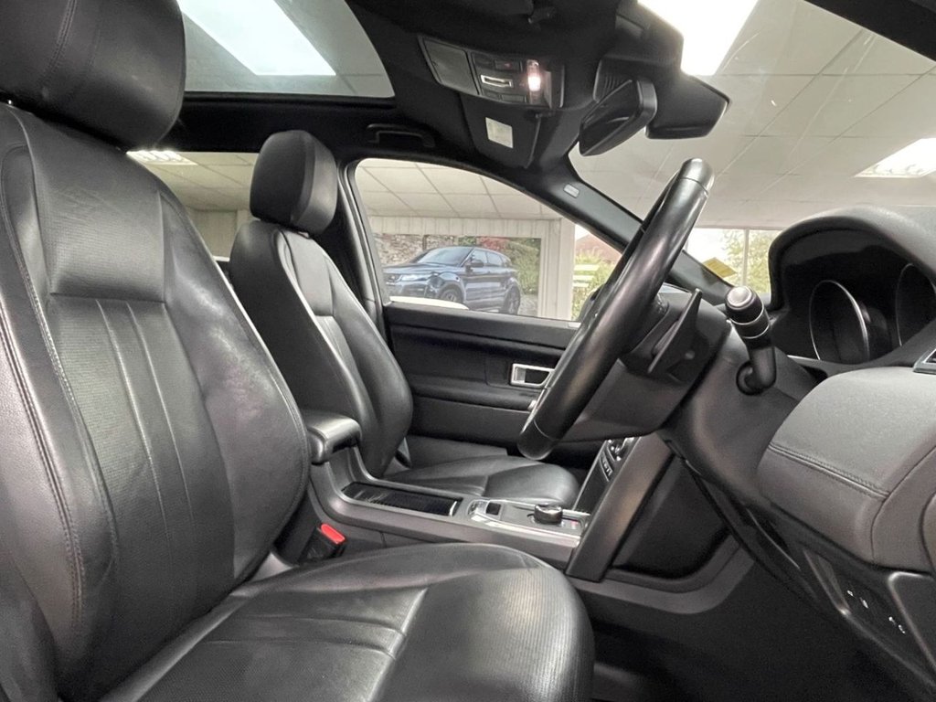 Used Land Rover Discovery Sport 2018 for sale - 76345309: Photo 25