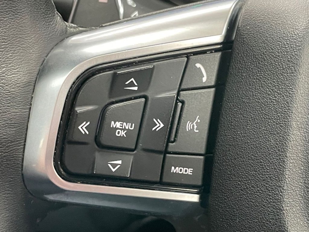 Used Land Rover Discovery Sport 2018 for sale - 76345309: Photo 37
