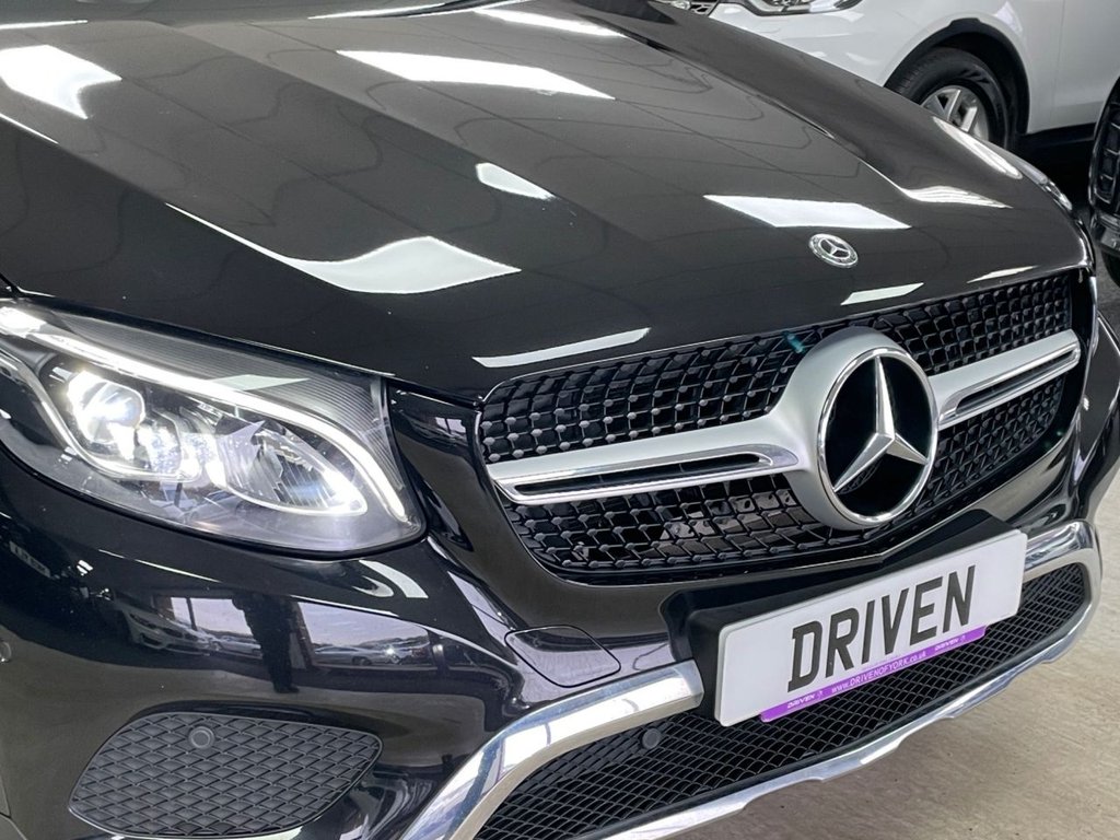 Used Mercedes-Benz GLC 2018 for sale - 77133042: Photo 4