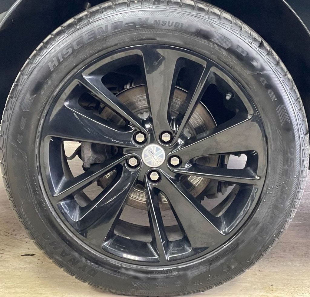 Used Jaguar F-Pace 2022 for sale - 76867294: Photo 15