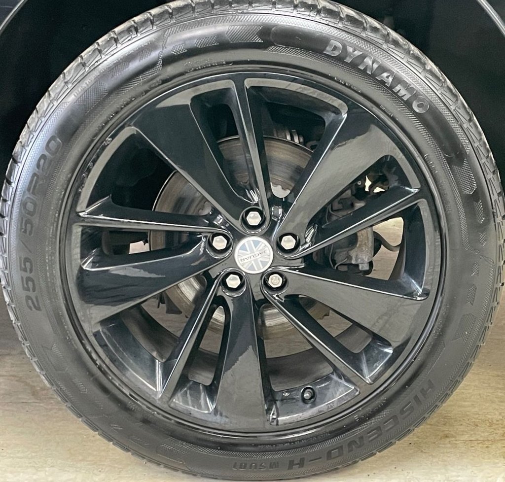 Used Jaguar F-Pace 2022 for sale - 76867294: Photo 16