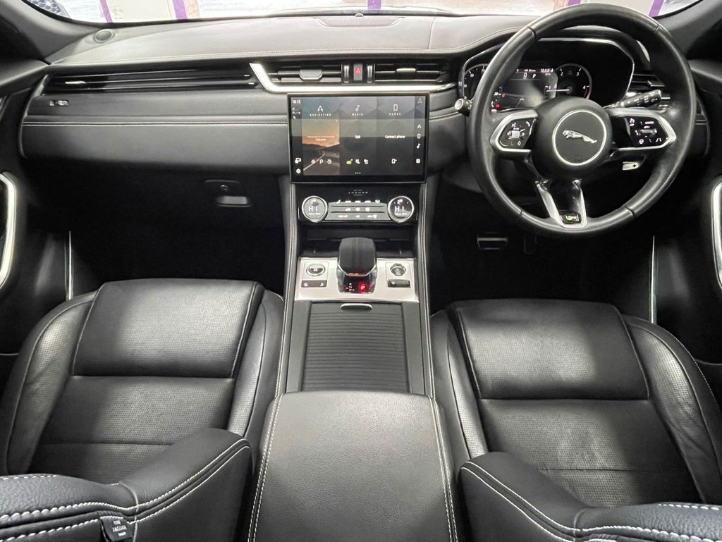 Used Jaguar F-Pace 2022 for sale - 76867294: Photo 2