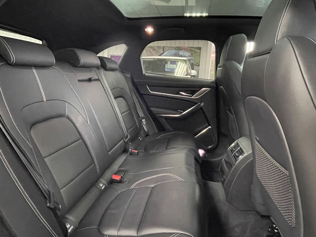 Used Jaguar F-Pace 2022 for sale - 76867294: Photo 31