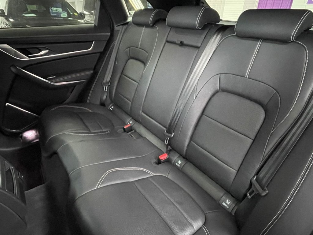 Used Jaguar F-Pace 2022 for sale - 76867294: Photo 32
