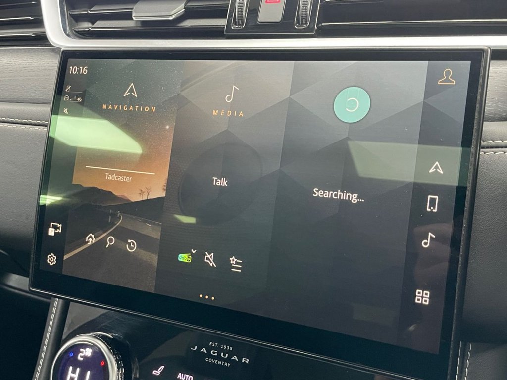 Used Jaguar F-Pace 2022 for sale - 76867294: Photo 42