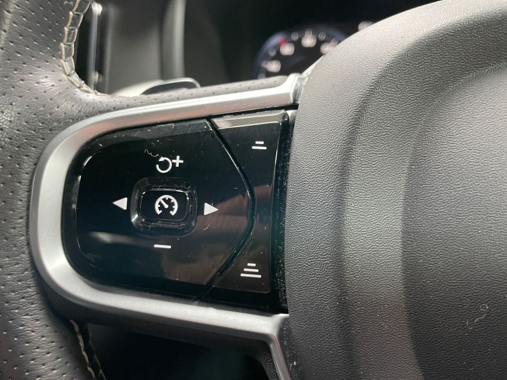 Used Volvo S90 2018 for sale - 76655472: Photo 37