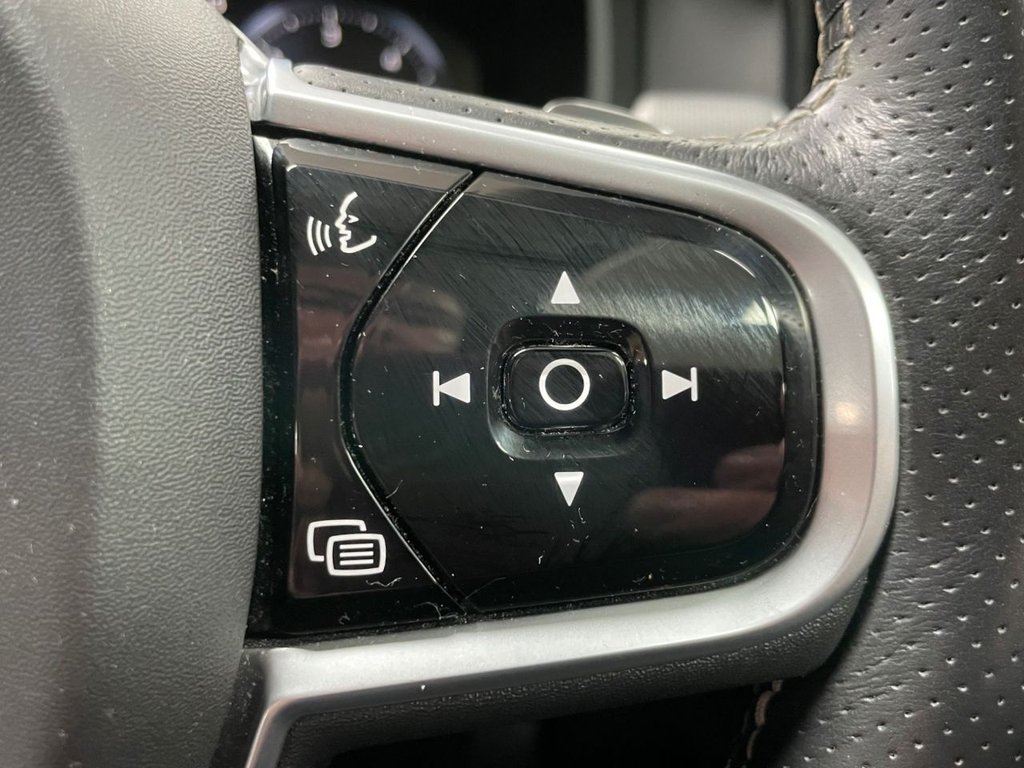 Used Volvo S90 2018 for sale - 76655472: Photo 38